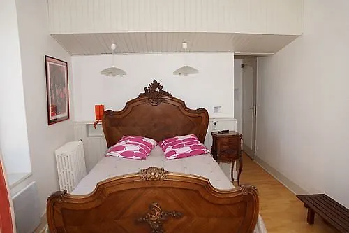 Hôtel Résidence Larroque Caussade 2*,  France