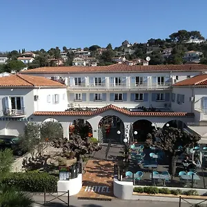 Logis Le Provencal 3* Les Issambres